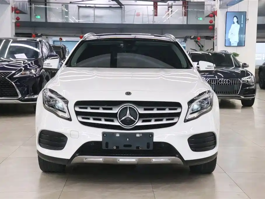 Mercedes-Benz GLA 2019