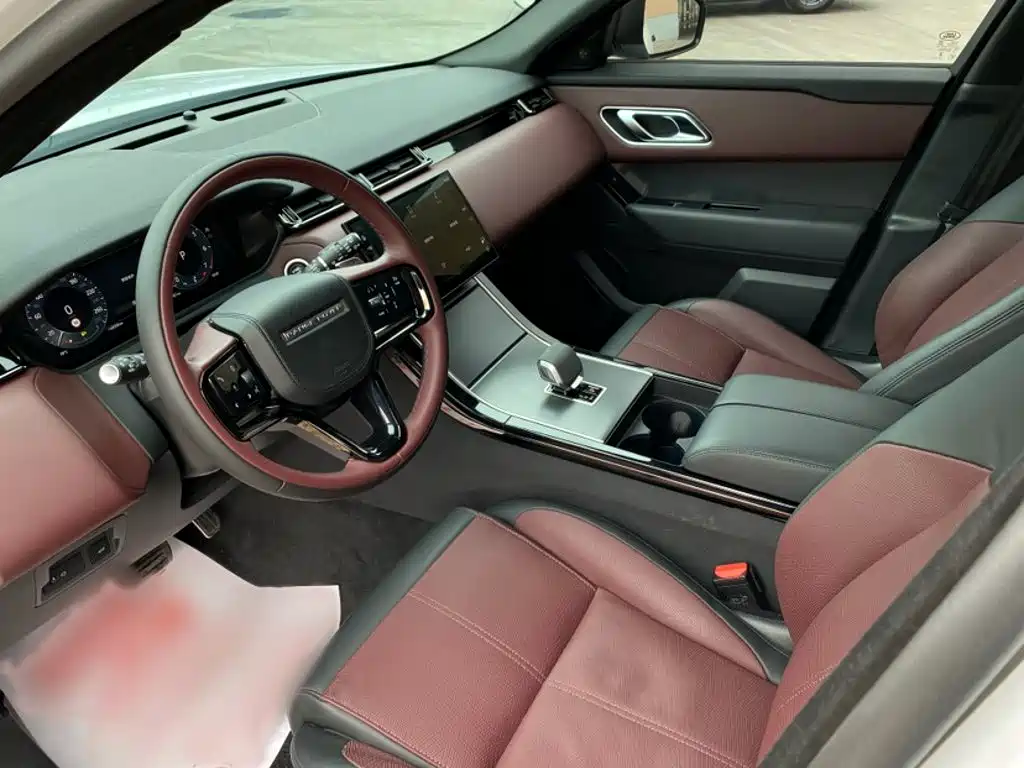 Land Rover Range Rover Velar 2024 — фото 15