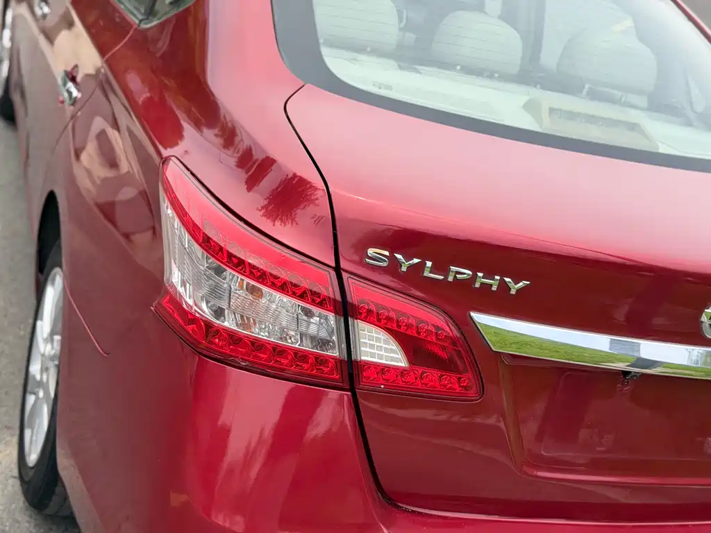 Nissan Sylphy 2013 — фото 17