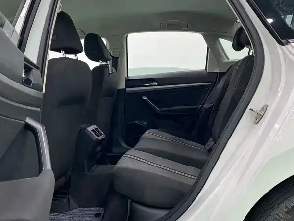 Volkswagen Lavida 2021