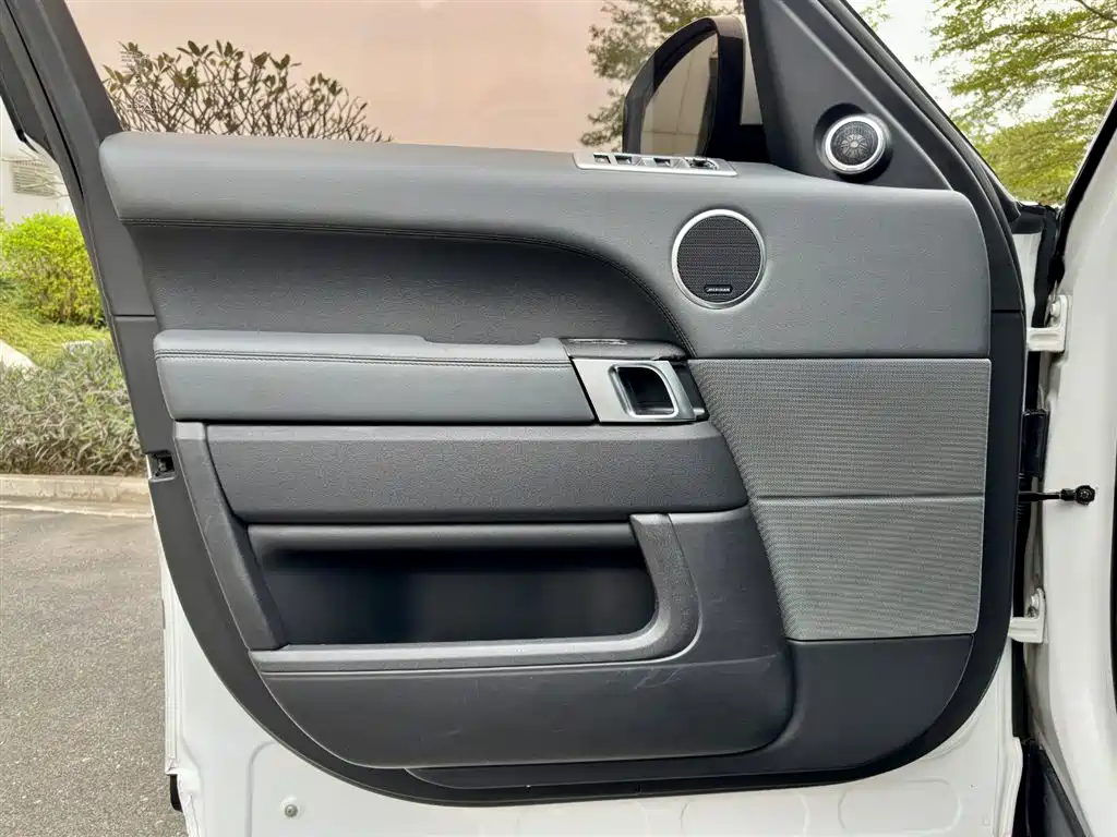 Land Rover Sport 2014 — фото 17
