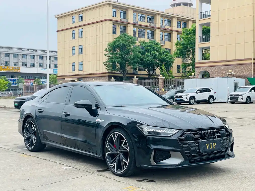 Audi A7L 2025 — фото 3