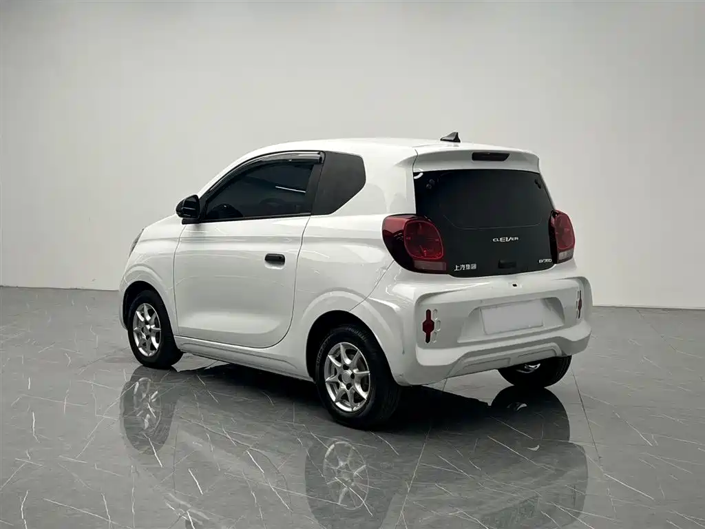 Roewe Clever 2022