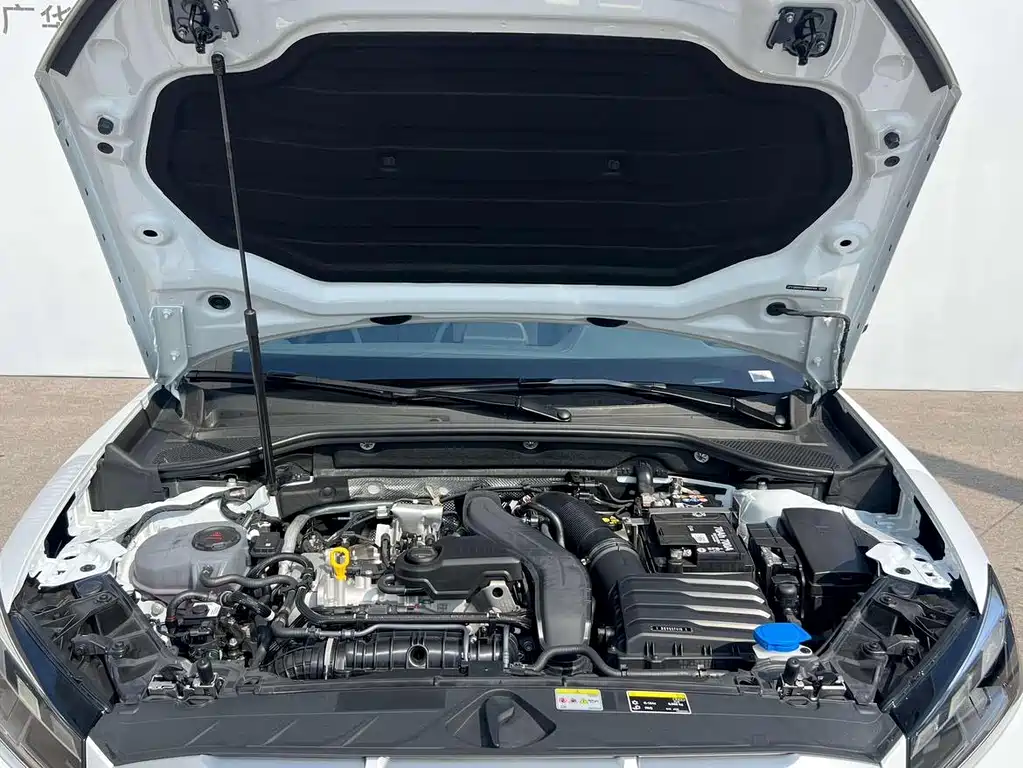 Audi Q2L 2026