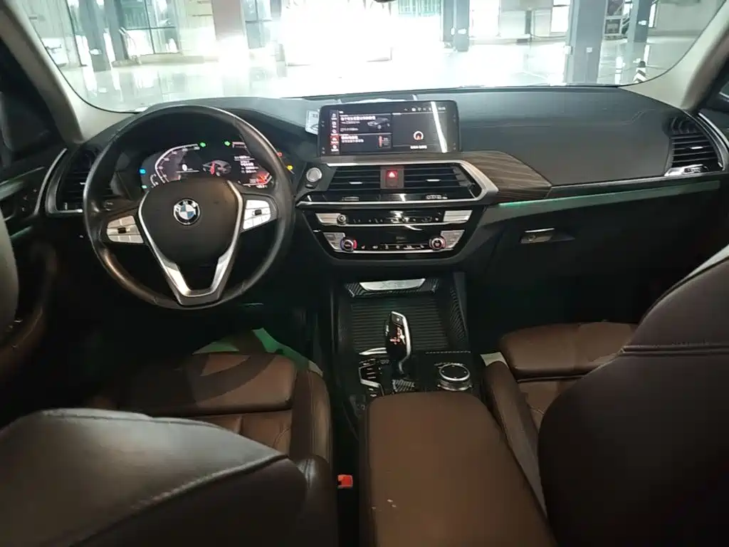 BMW X3 2019 — фото 10