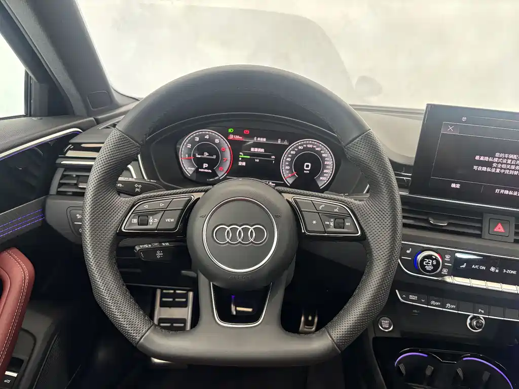 Audi A4L 2025 — фото 17