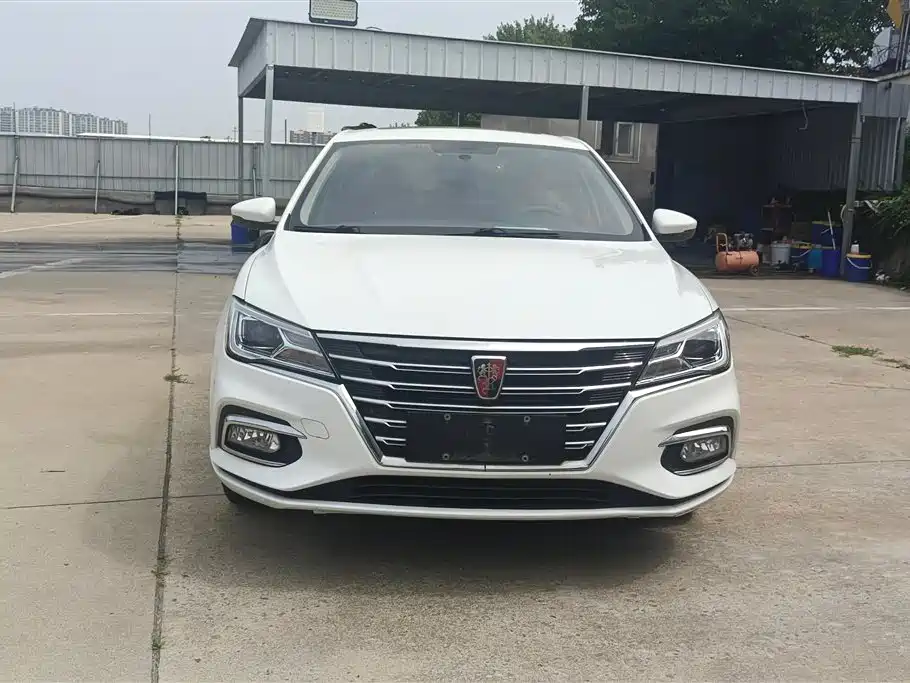 Roewe i5 2019
