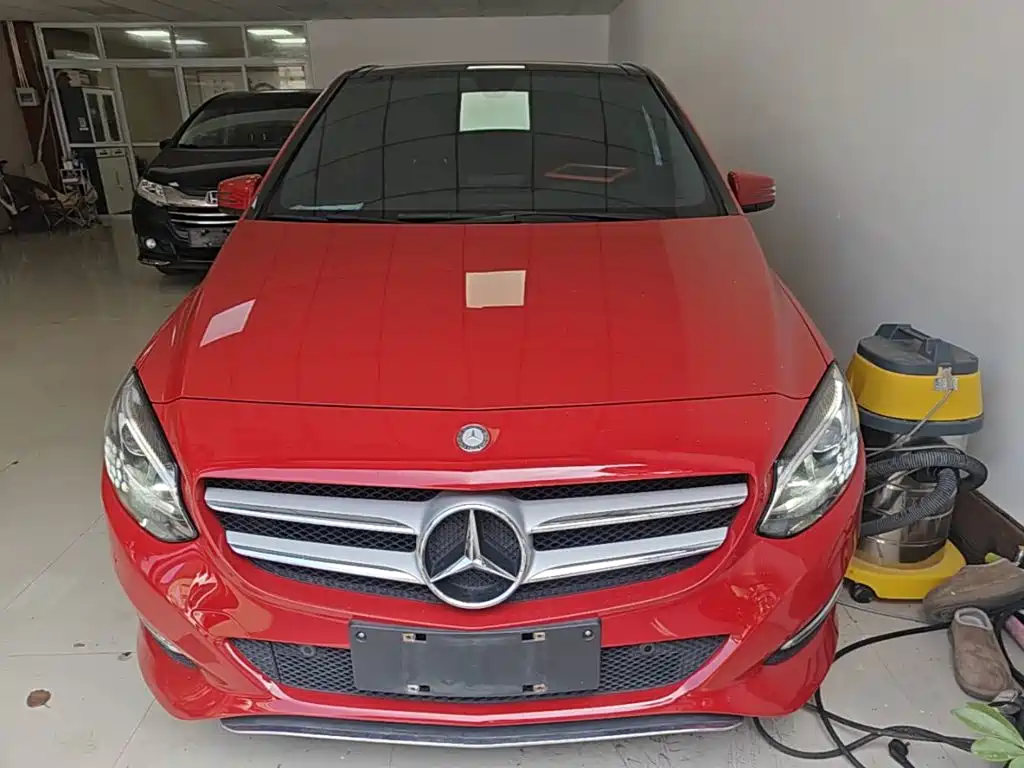 Mercedes-Benz B-Class 2015