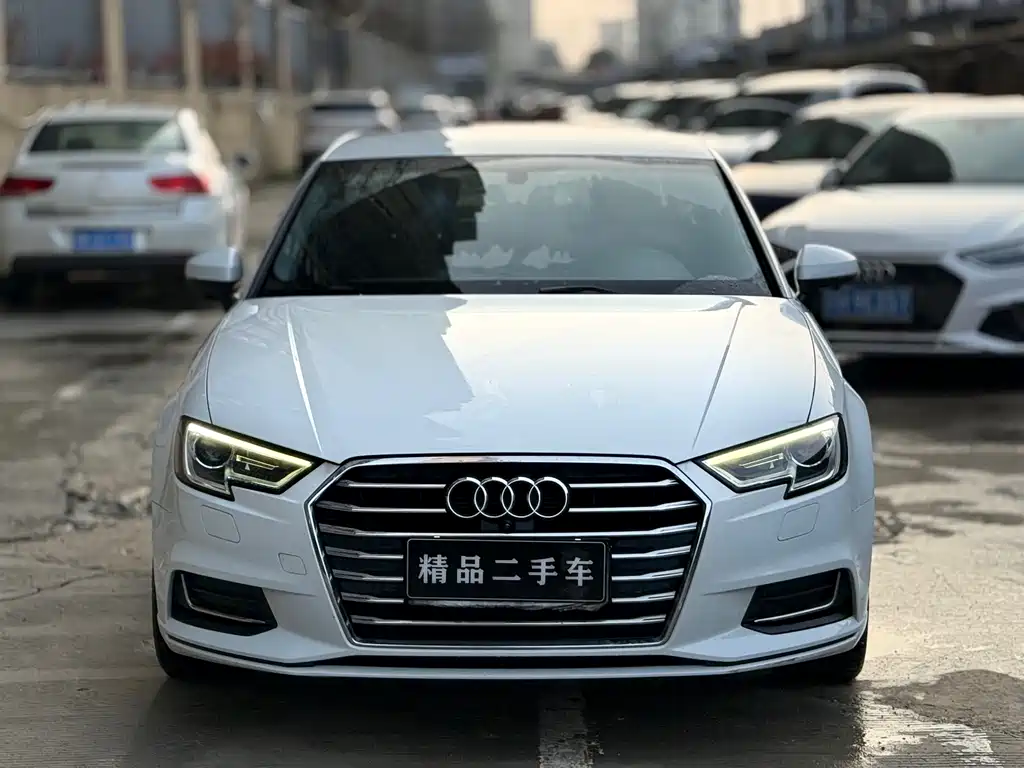 Audi A3 2020 — фото 2