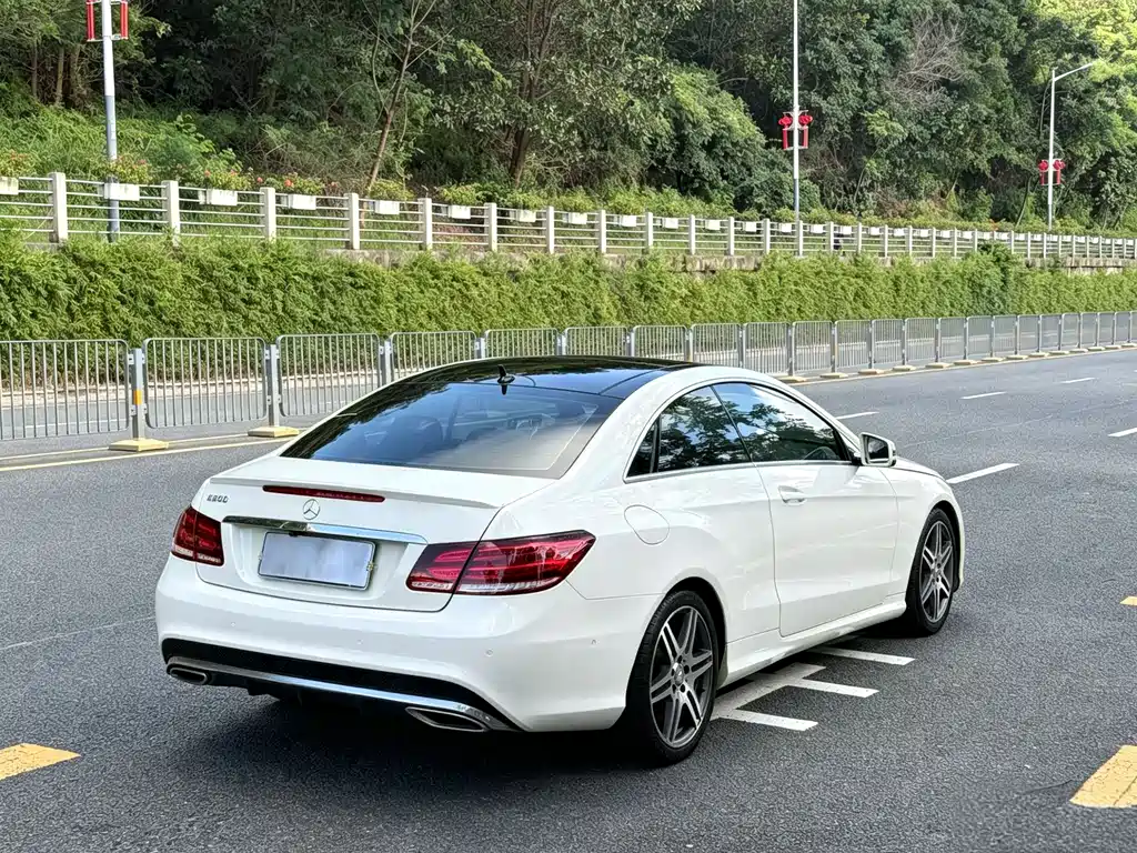Mercedes-Benz E-Class 2017