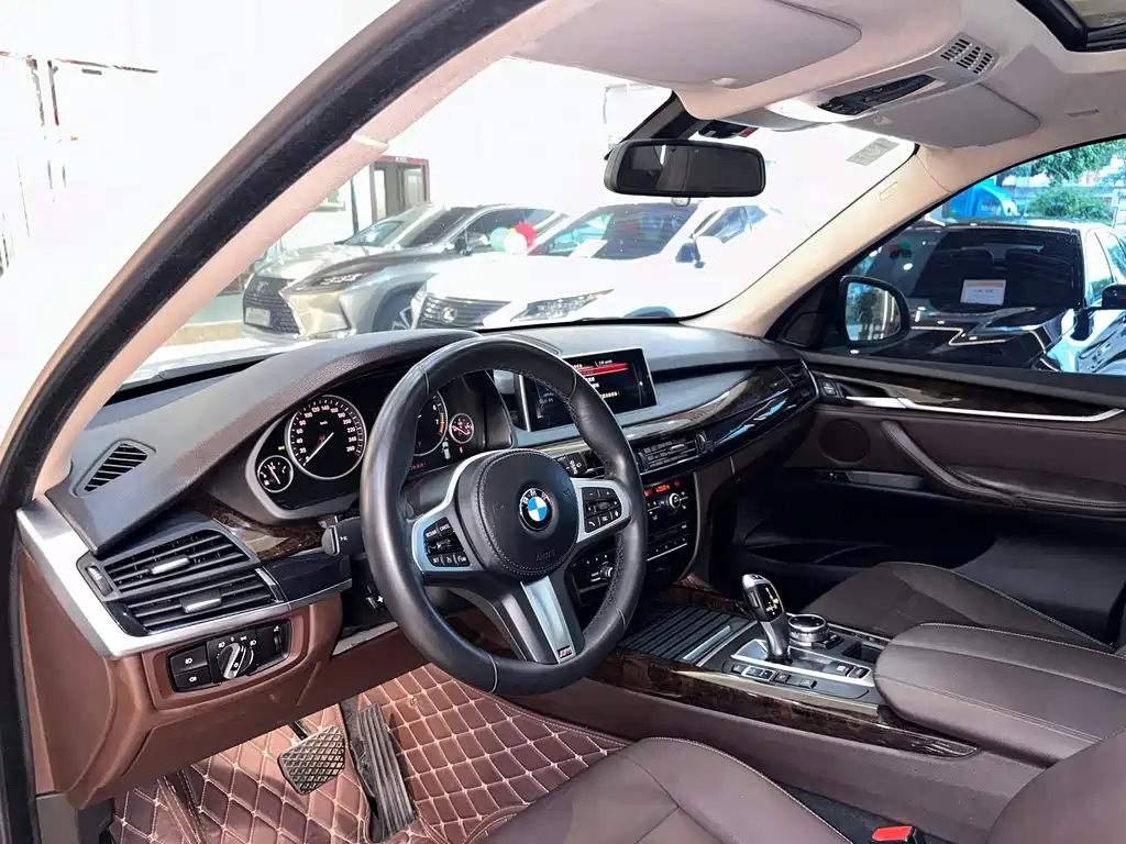 BMW X5 2015 — фото 7