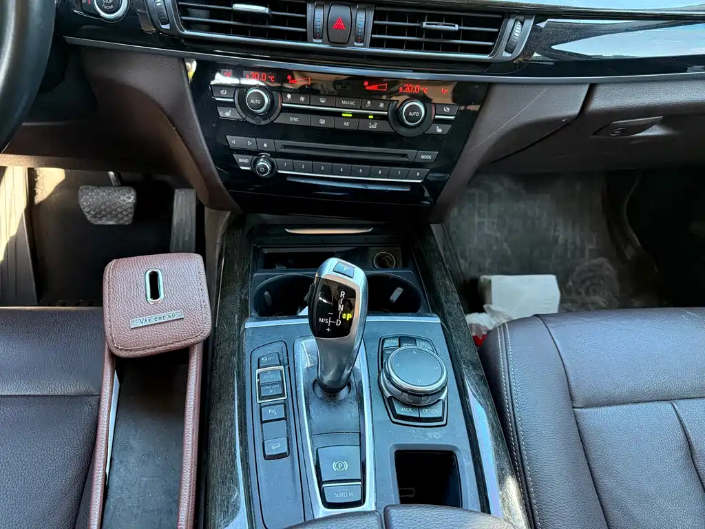 BMW X5 2016 — фото 14