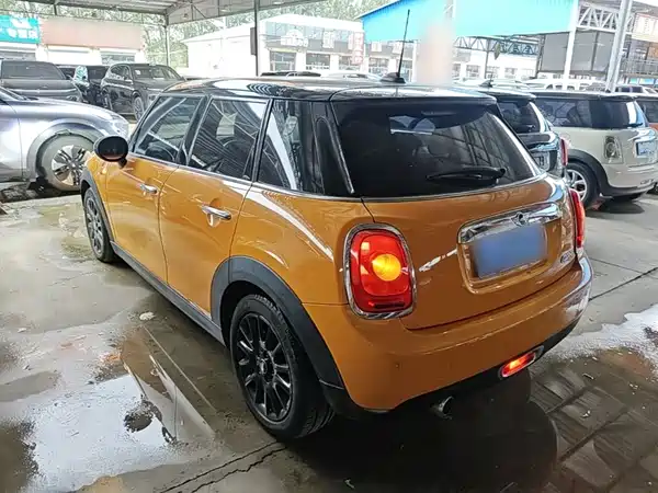 MINI 2016