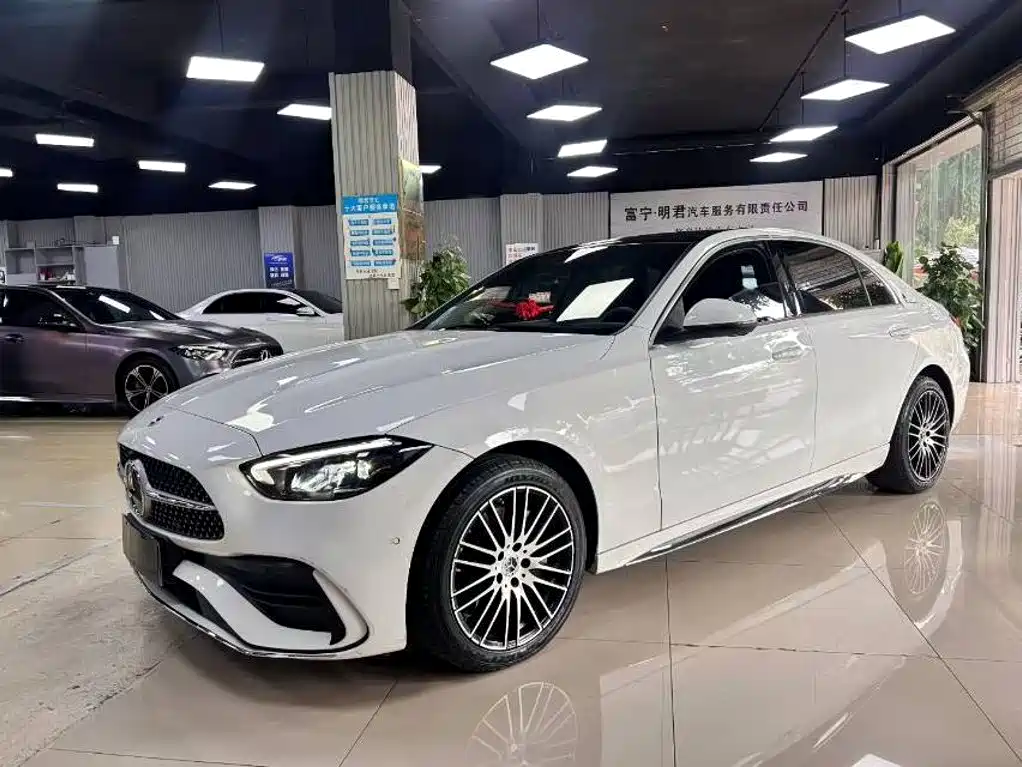 Mercedes-Benz C-Class 2024 — фото 1
