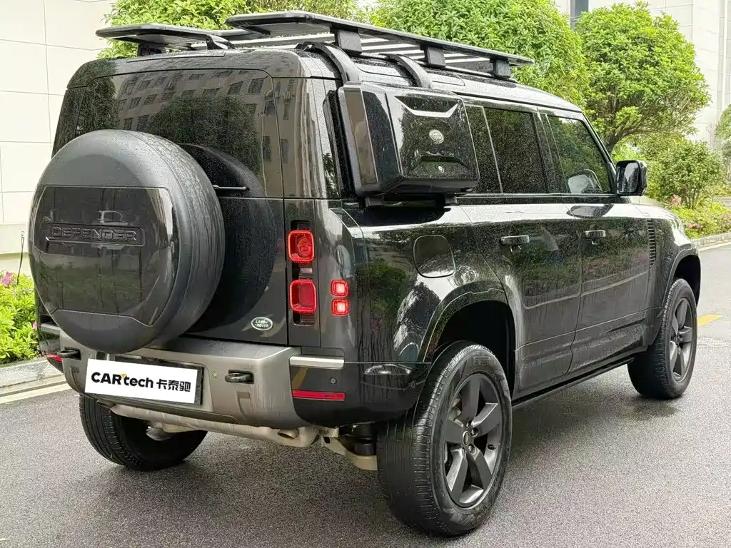 Land Rover Defender 2022 — фото 3