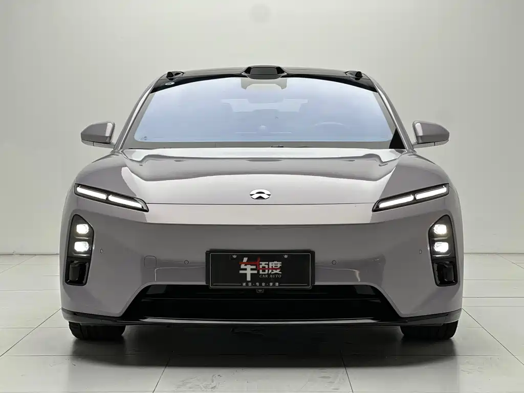 NIO ET5 2025