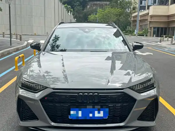 Audi RS 6 2021