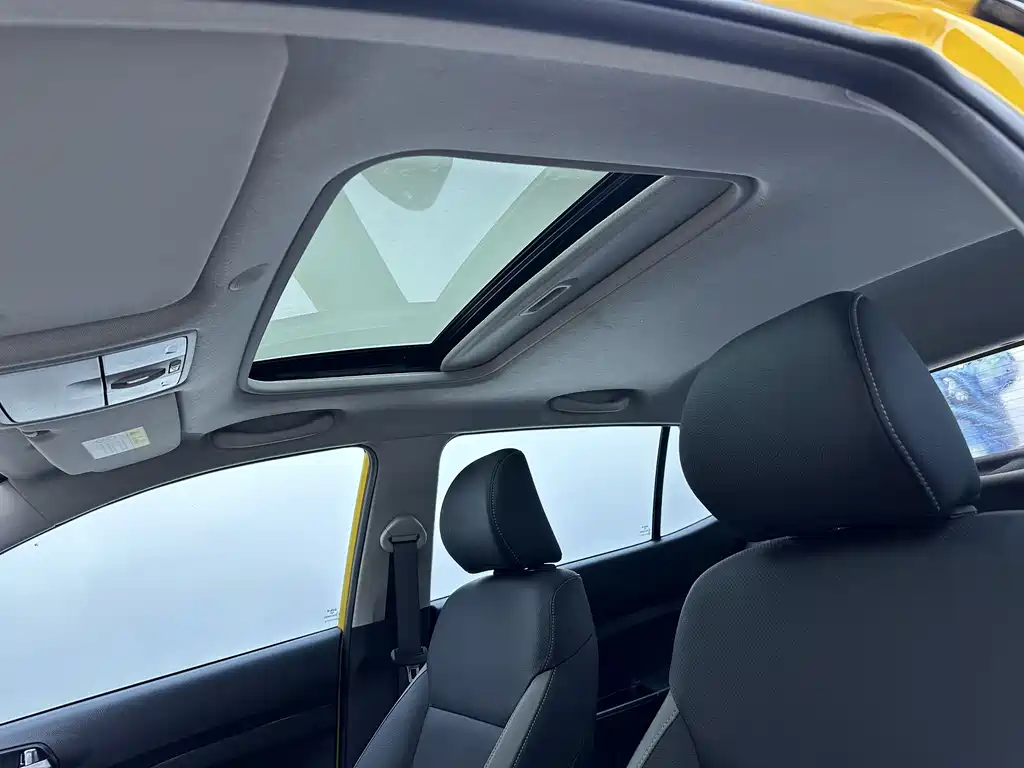 Kia KX1 2021
