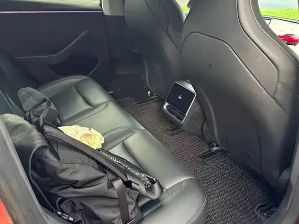 Tesla Model 3 2025