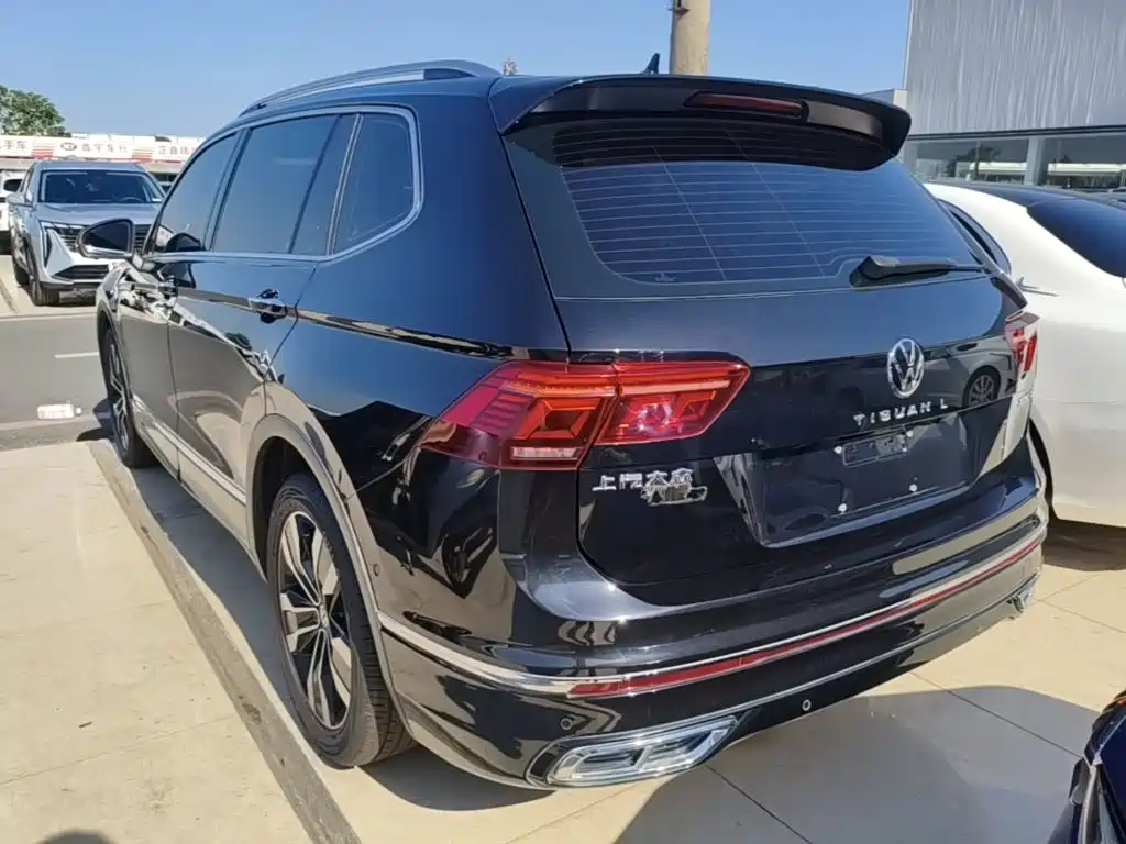 Volkswagen Tiguan L 2024