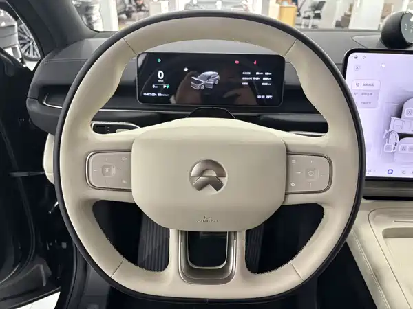 NIO ES6 2025