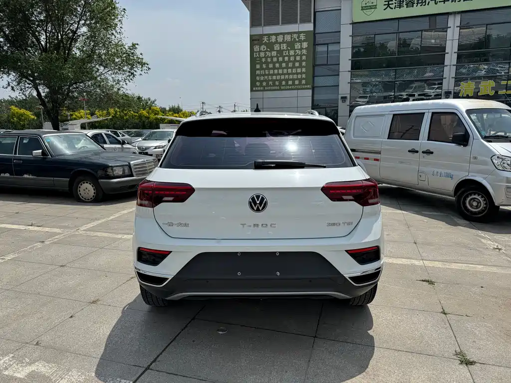 Volkswagen T-Roc 2021 — фото 12