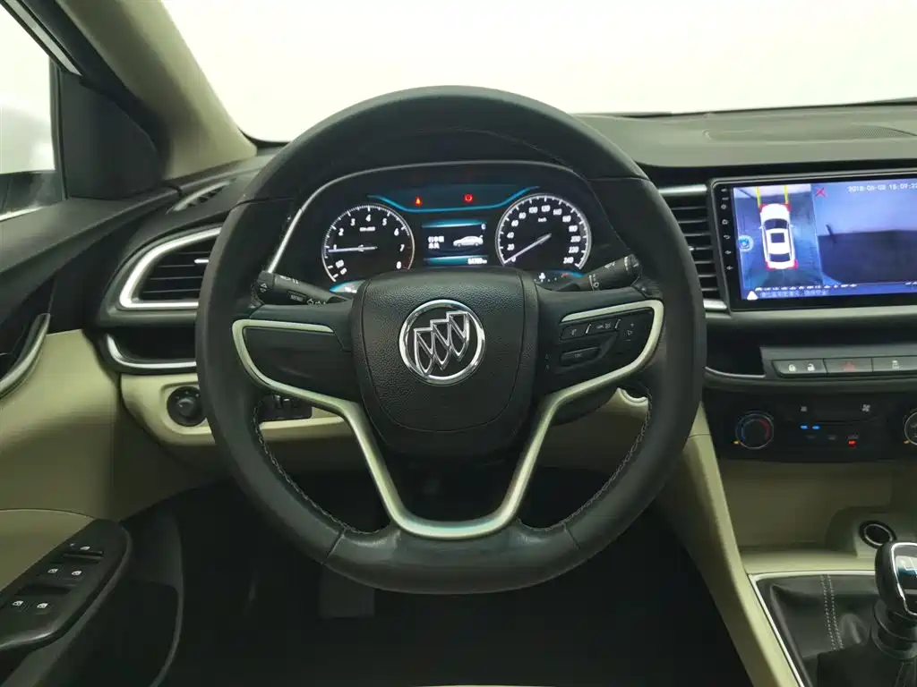 Buick Excelle 2019 — фото 11