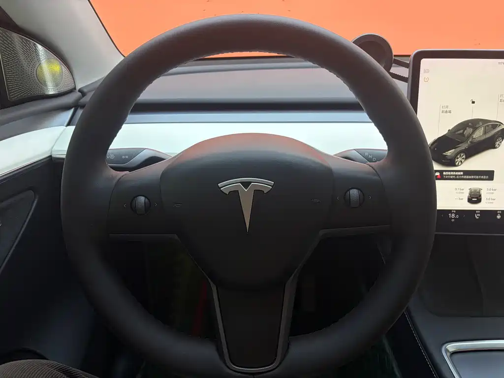 Tesla Model Y 2021 — фото 10