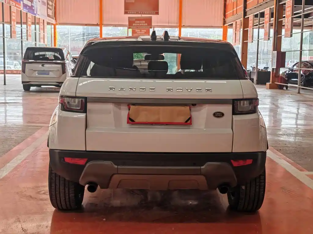 Land Rover Evoque 2018 — фото 9