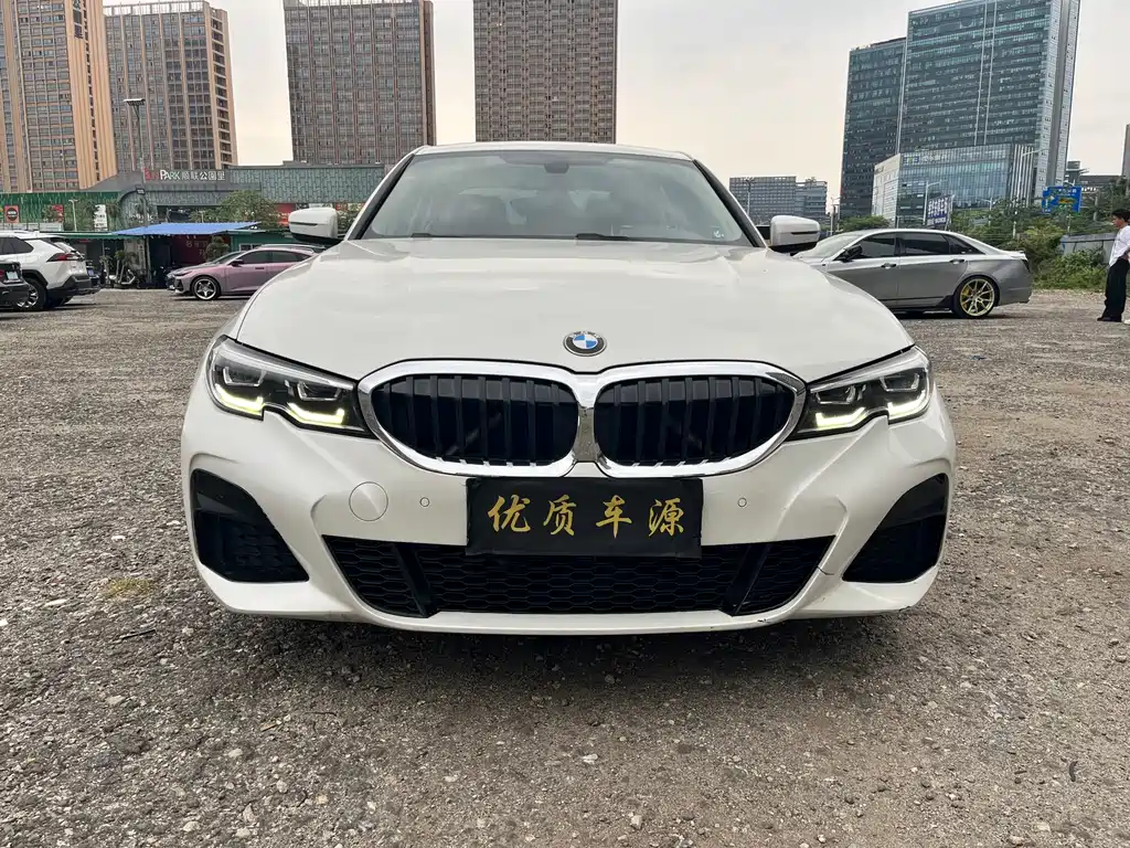 BMW 3 Series 2020 — фото 1