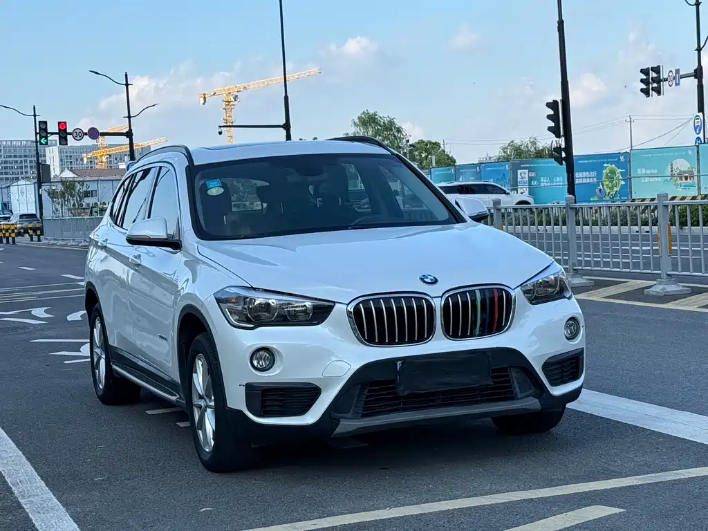 BMW X1 2017 — фото 2