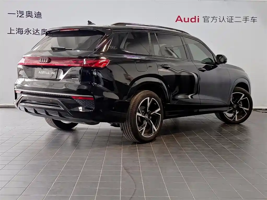 Audi Q6 2025 — фото 14