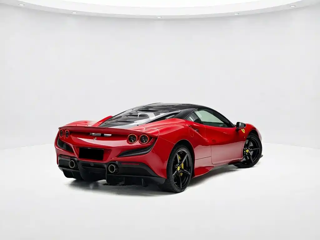Ferrari F8 2022 — фото 2