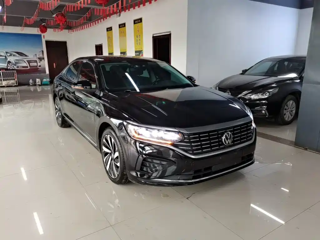 Volkswagen Passat 2022