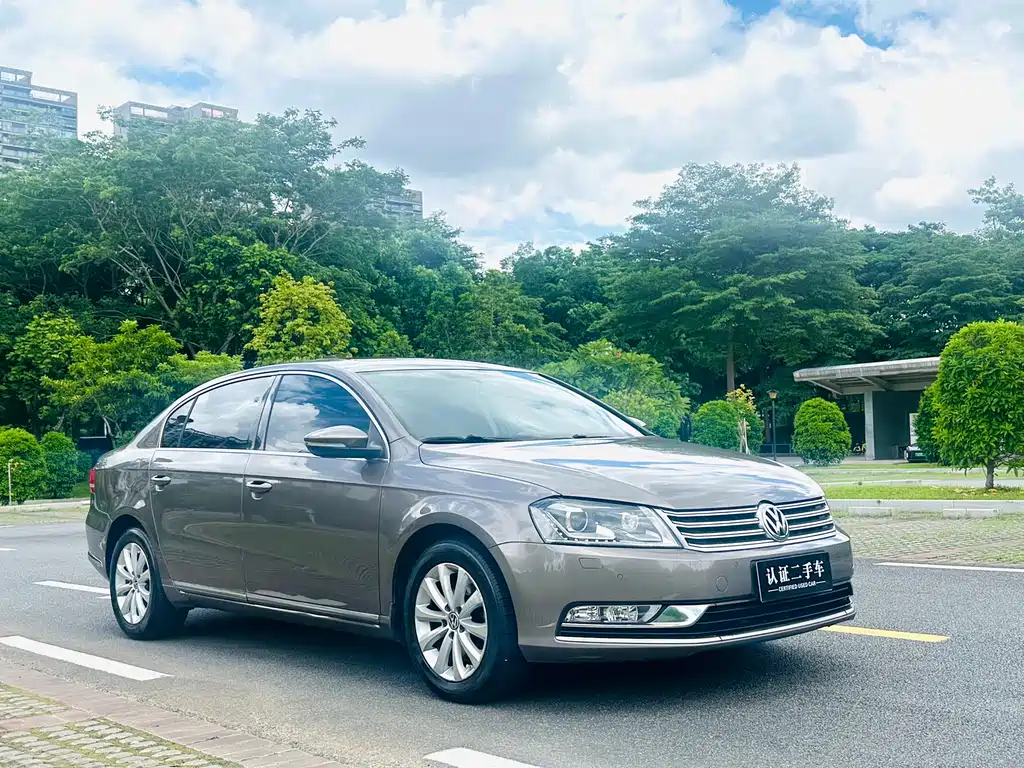 Volkswagen Magotan 2016