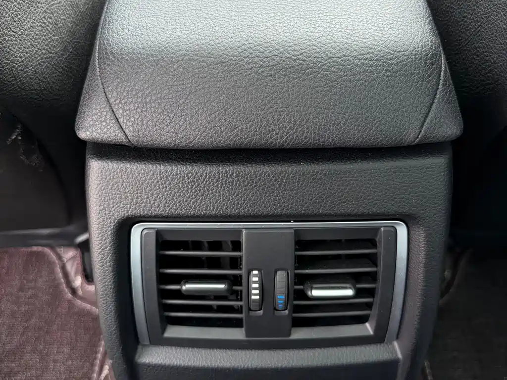 BMW 3 Series GT 2020 — фото 14