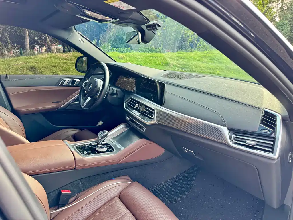 BMW X6 2023 — фото 10
