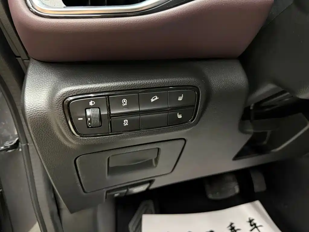 GAC Trumpchi M6 2022 — фото 8