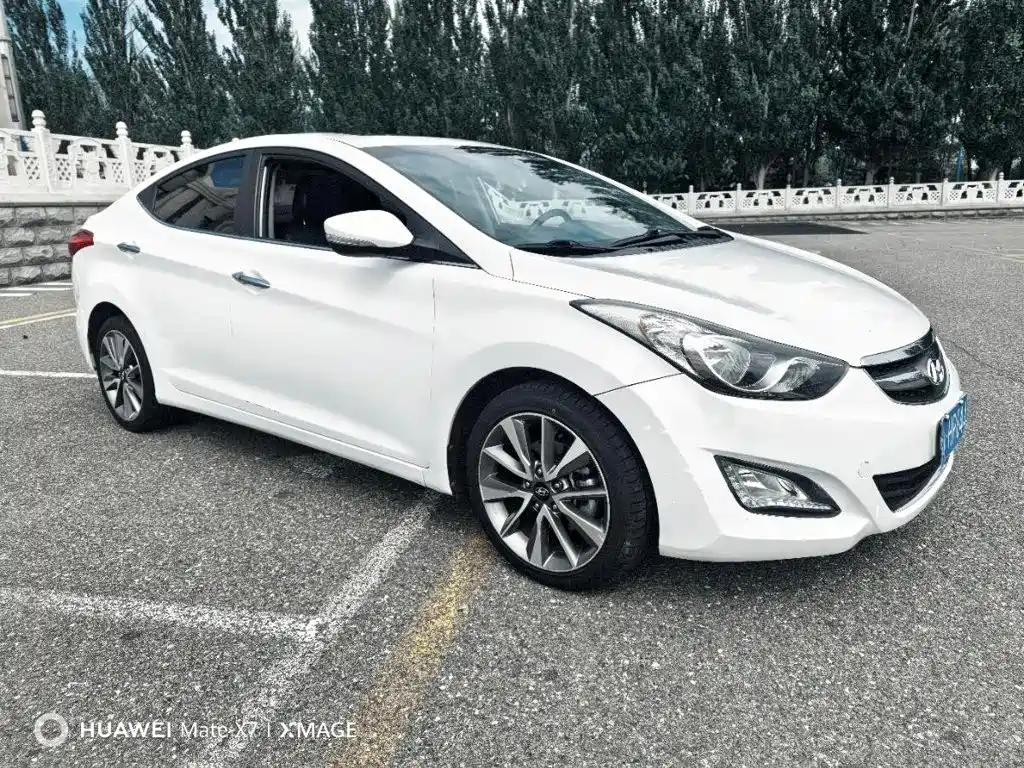 Hyundai Elantra Langdong 2016 — фото 3