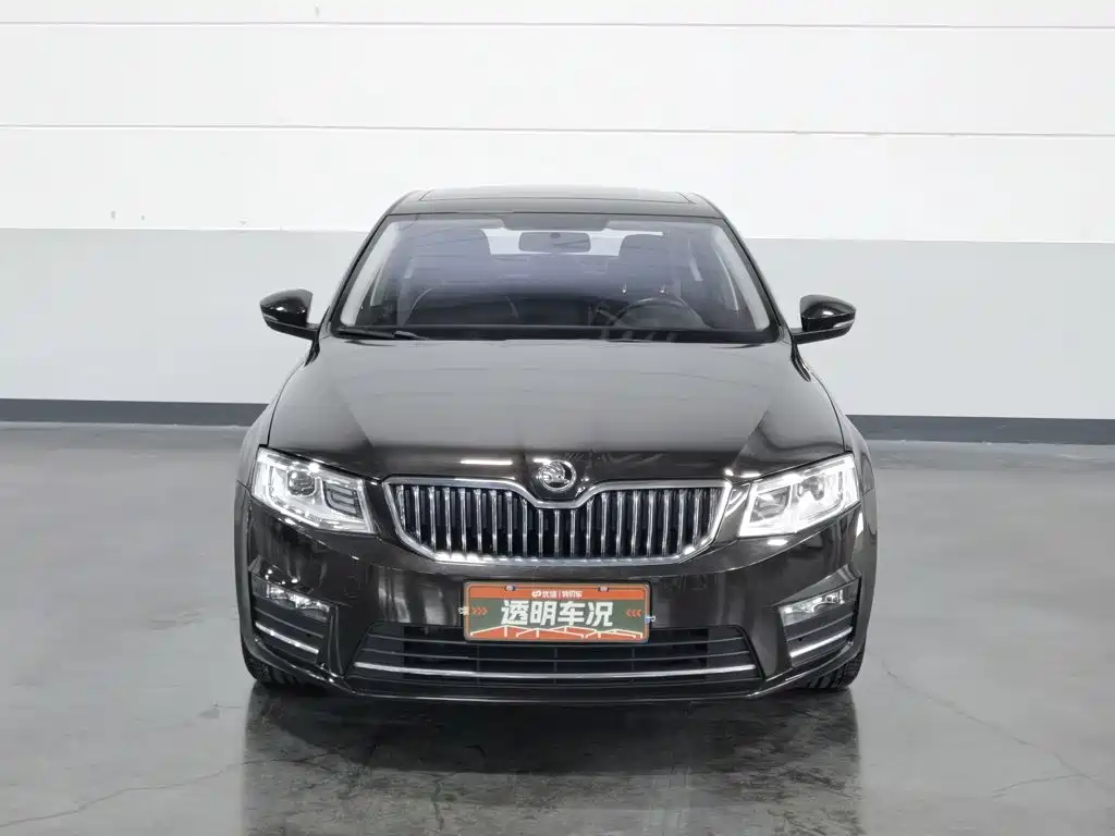 Skoda Octavia 2016 — фото 3