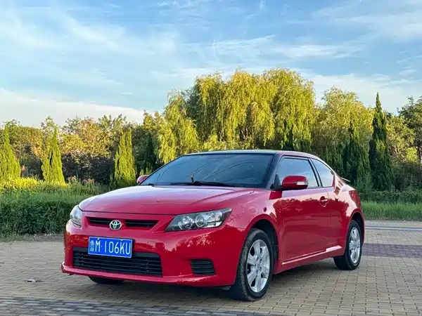 Toyota Jie Luchi 2012