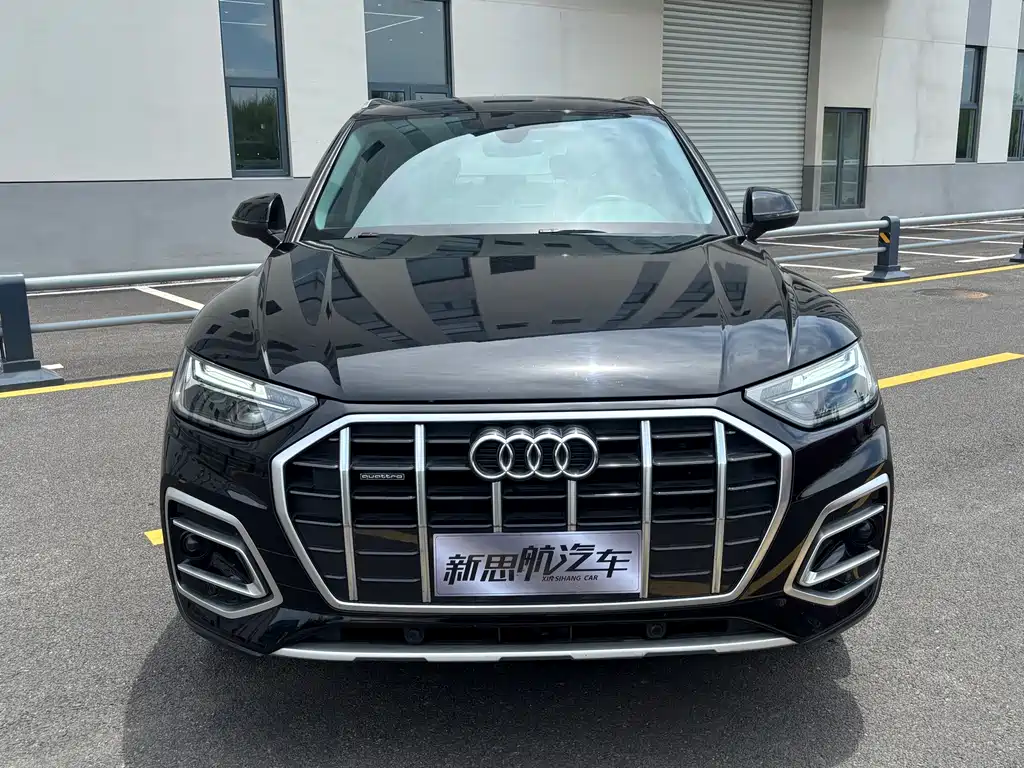 Audi Q5L 2022 — фото 2