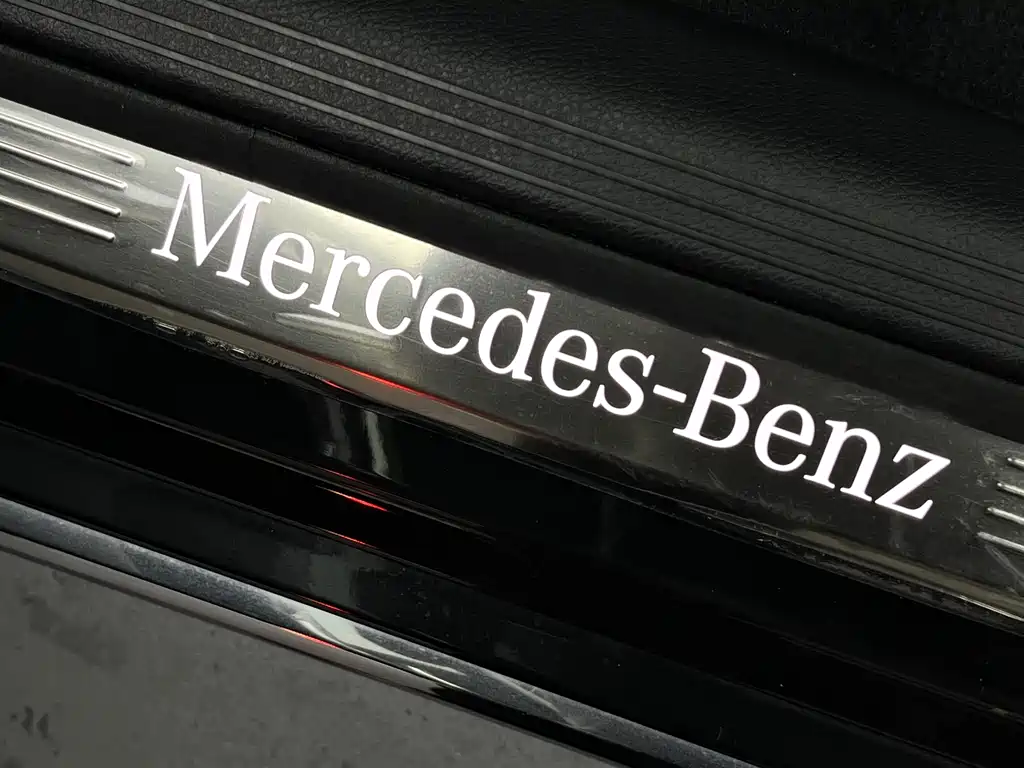 Mercedes-Benz E-Class 2018 — фото 21