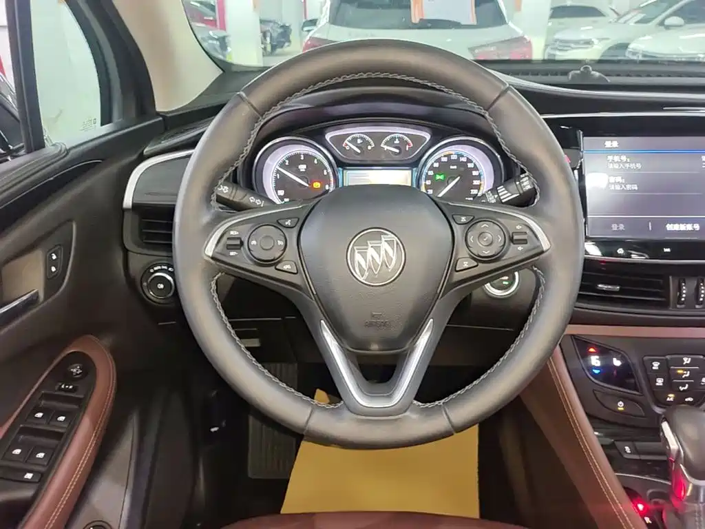 Buick Envision Plus 2020 — фото 11