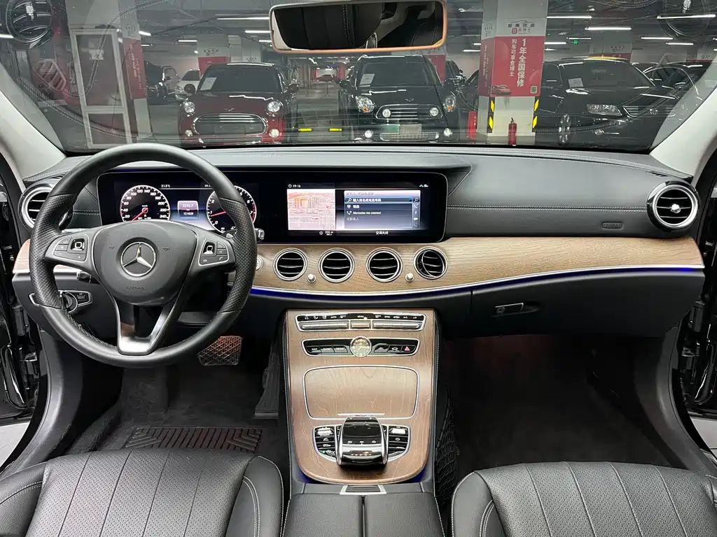 Mercedes-Benz E-Class 2018 — фото 25