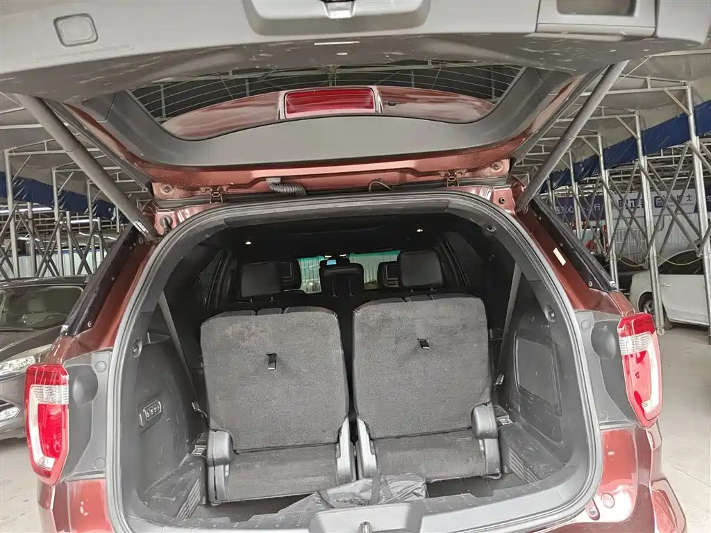 Ford Explorer 2015 — фото 15