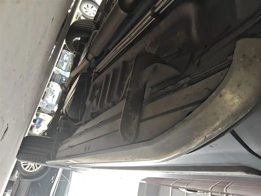 Ford Explorer 2015 — фото 21
