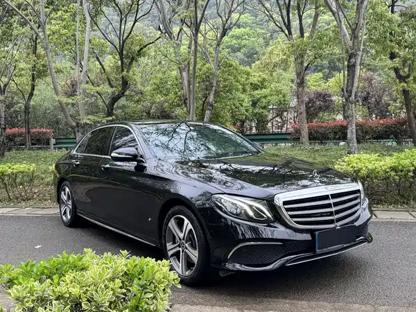 Mercedes-Benz E-Class 2020