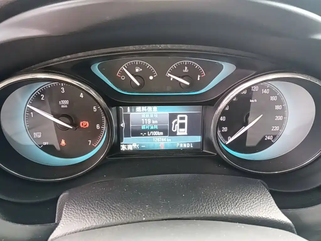 Buick Envision Plus 2015 — фото 12