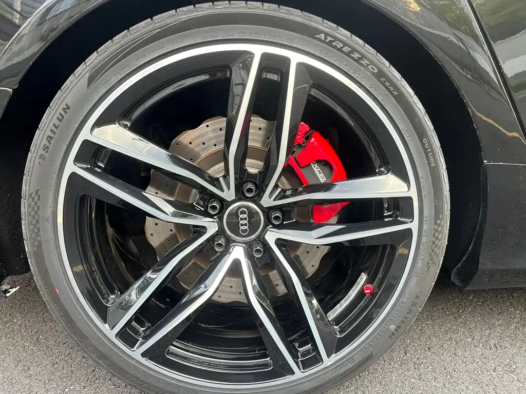 Audi S6 2014 — фото 15